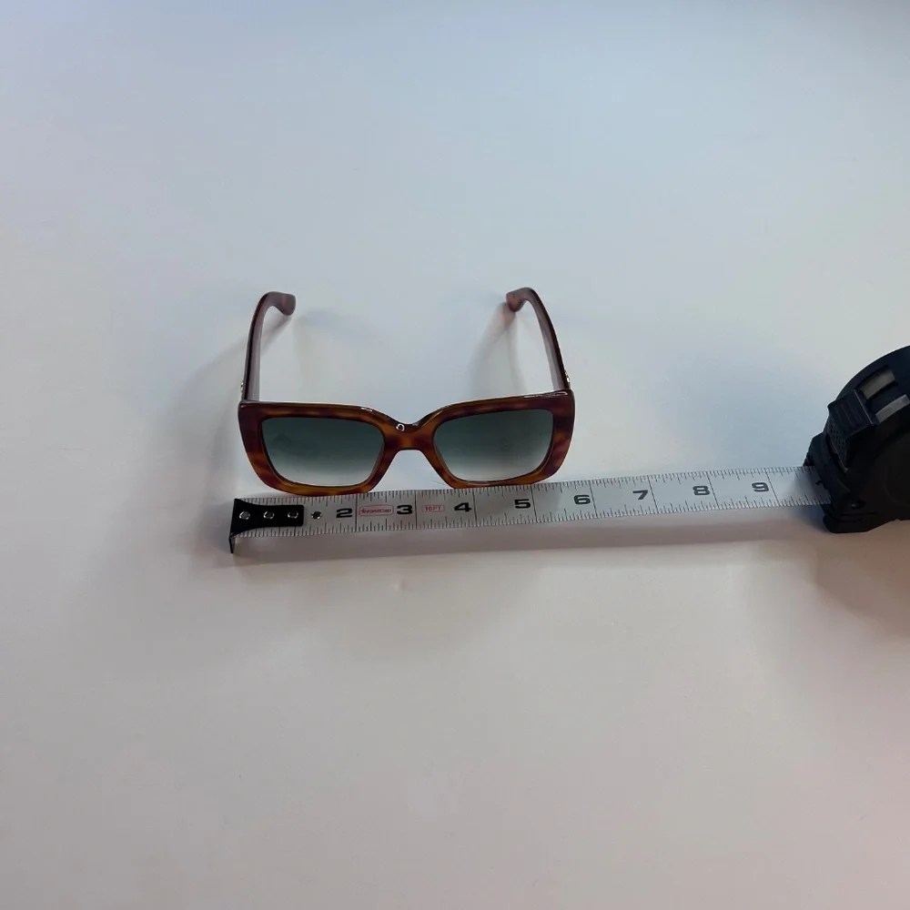 GUCCI Oversized Square Blonde Havana Green Classic Sunglasses GG0141S 3814 - Picture 14 of 16